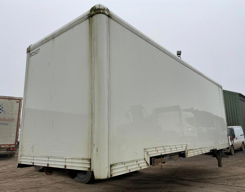 22 Foot Demountable box body for Sale UK Plant