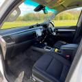 TOYOTA HILUX INVINCIBLE