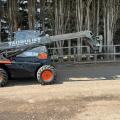AUSA T144H 4X4