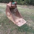 18" & 2ft Trench Buckets