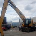 CAT 325 Materials Handler