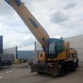 CAT 325 Materials Handler