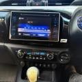 TOYOTA HILUX INVINCIBLE