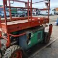 SKY JACK SCISSOR LIFT