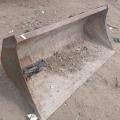 FRONT LOADER BUCKET