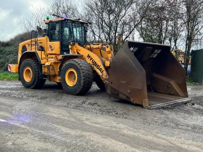 2019 hyundai hl 965 loading shovel make  hl 965 model loading shovel year 2019 hours 12000 stock no. hl965 £44,750.00 more... photo