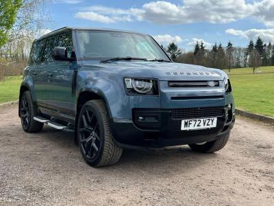 LAND ROVER DEFENDER SE D  X DYNAMIC