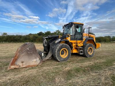 JCB 437 LOADING SHOVEL