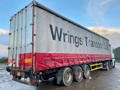 SDC TRI AXLE Curtain side trailer