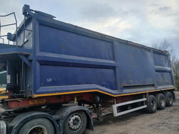 AHP TRI AXLE STEEL TRAILER