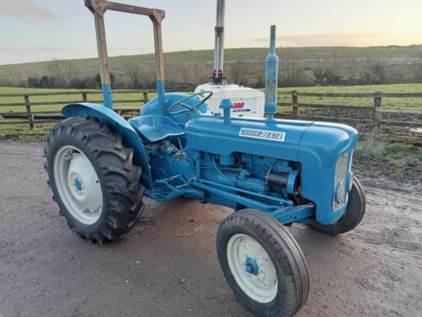 Fordson Dexta  tractor