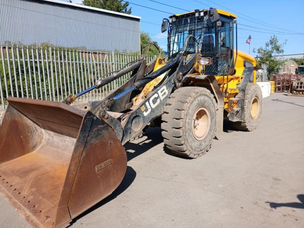 JCB  437 HT LOADING SHOVEL