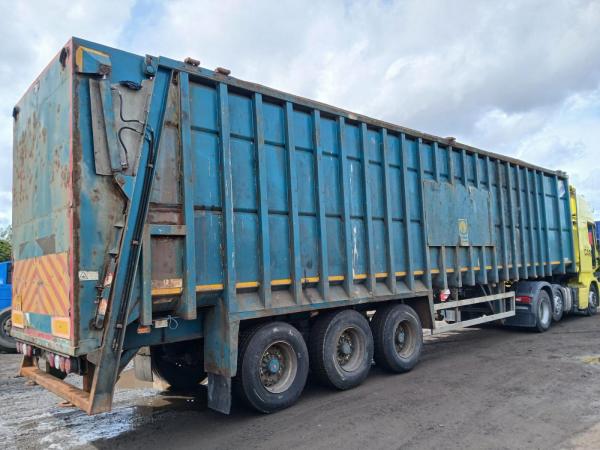 BMI EJECTOR TRAILER